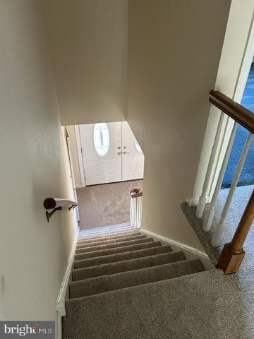 1 EMBASSY CIR, Norristown, PA 19403