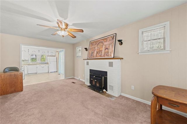 717 E KANSAS Avenue, Independence, MO 64050