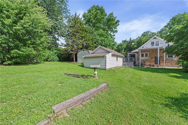 717 E KANSAS Avenue, Independence, MO 64050