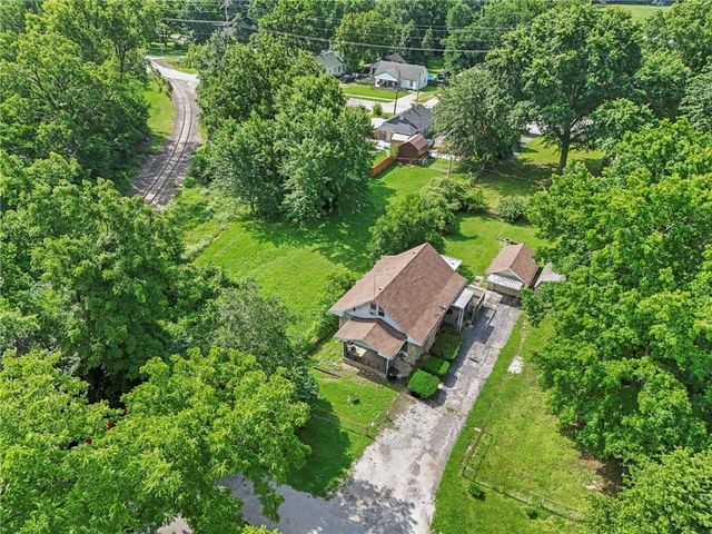 717 E KANSAS Avenue, Independence, MO 64050