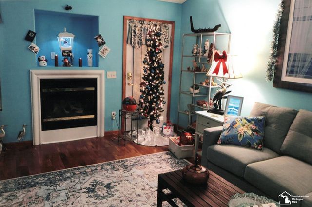 2416 Sutton Drive, Temperance, MI 48182