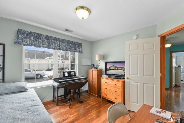 2416 Sutton Drive, Temperance, MI 48182