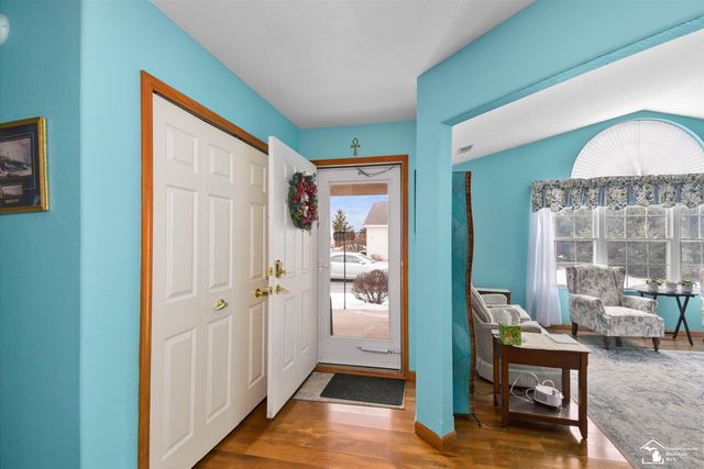 2416 Sutton Drive, Temperance, MI 48182