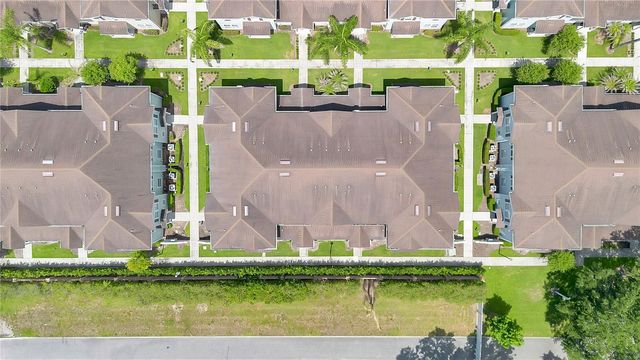 5352 DIPLOMAT COURT 108, Kissimmee, FL 34746