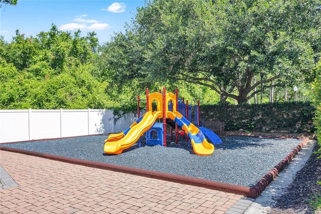 5352 DIPLOMAT COURT 108, Kissimmee, FL 34746