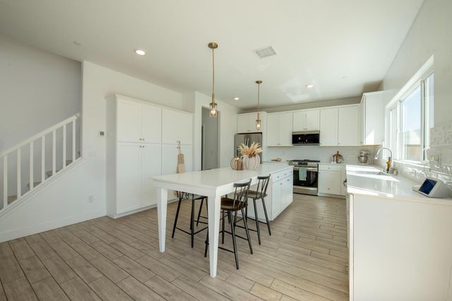 5096 N Maruyama Avenue, Fresno, CA 93723