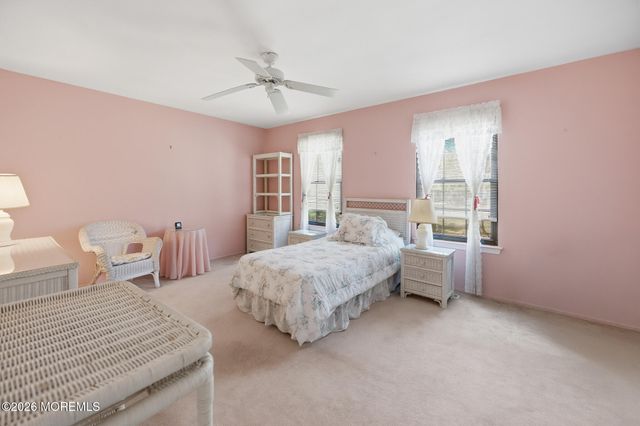 12 Interlaken Court 7, Freehold, NJ 07728