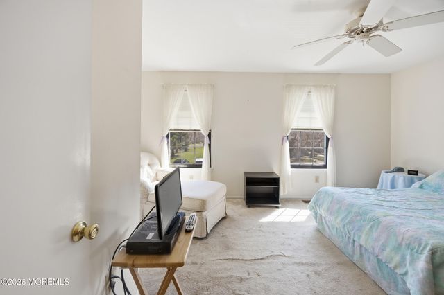 12 Interlaken Court 7, Freehold, NJ 07728