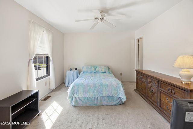 12 Interlaken Court 7, Freehold, NJ 07728
