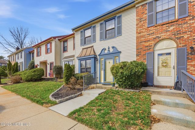 12 Interlaken Court 7, Freehold, NJ 07728