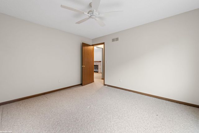 20070 Ridgeway Court, Clinton Twp, MI 48038