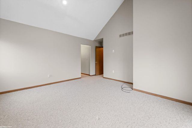 20070 Ridgeway Court, Clinton Twp, MI 48038