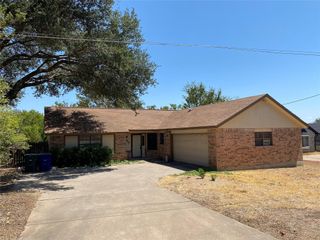 1702 Dublin DR, Leander, TX 78641