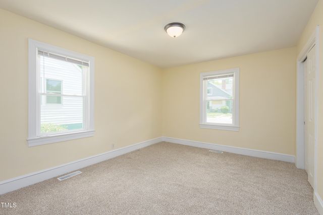 605 E Montgomery Street, Henderson, NC 27536