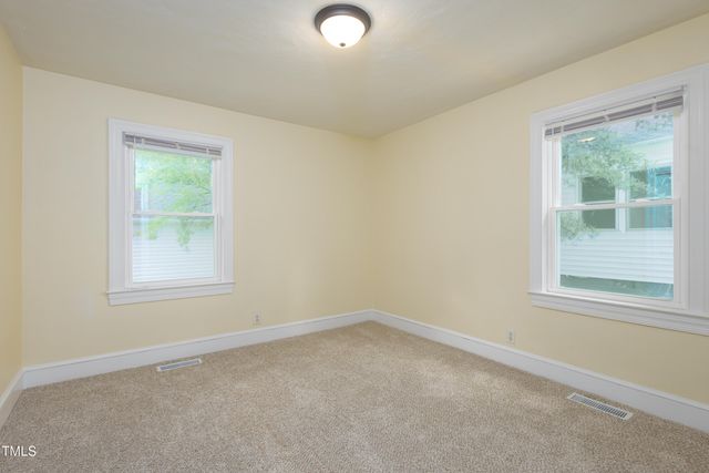 605 E Montgomery Street, Henderson, NC 27536