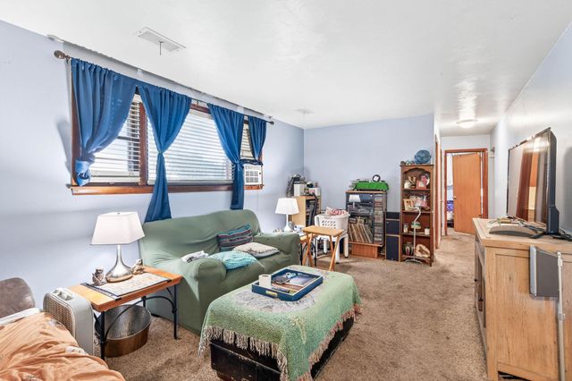 4630 Taylor Street NE, Columbia Heights, MN 55421