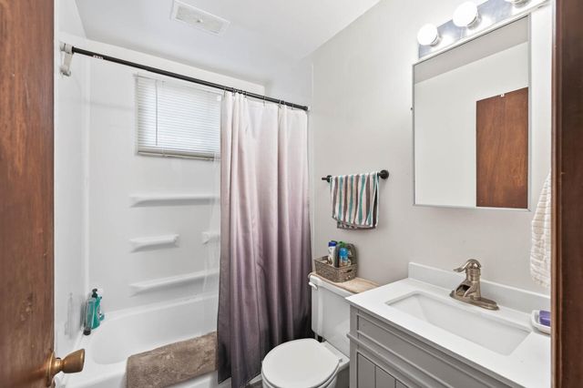 4630 Taylor Street NE, Columbia Heights, MN 55421