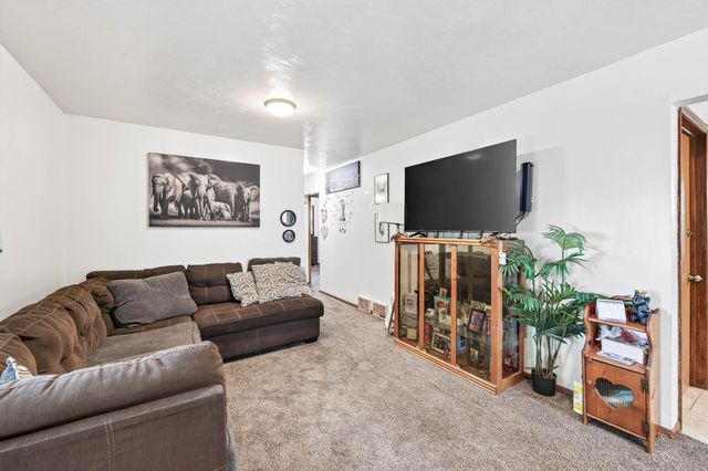 4630 Taylor Street NE, Columbia Heights, MN 55421