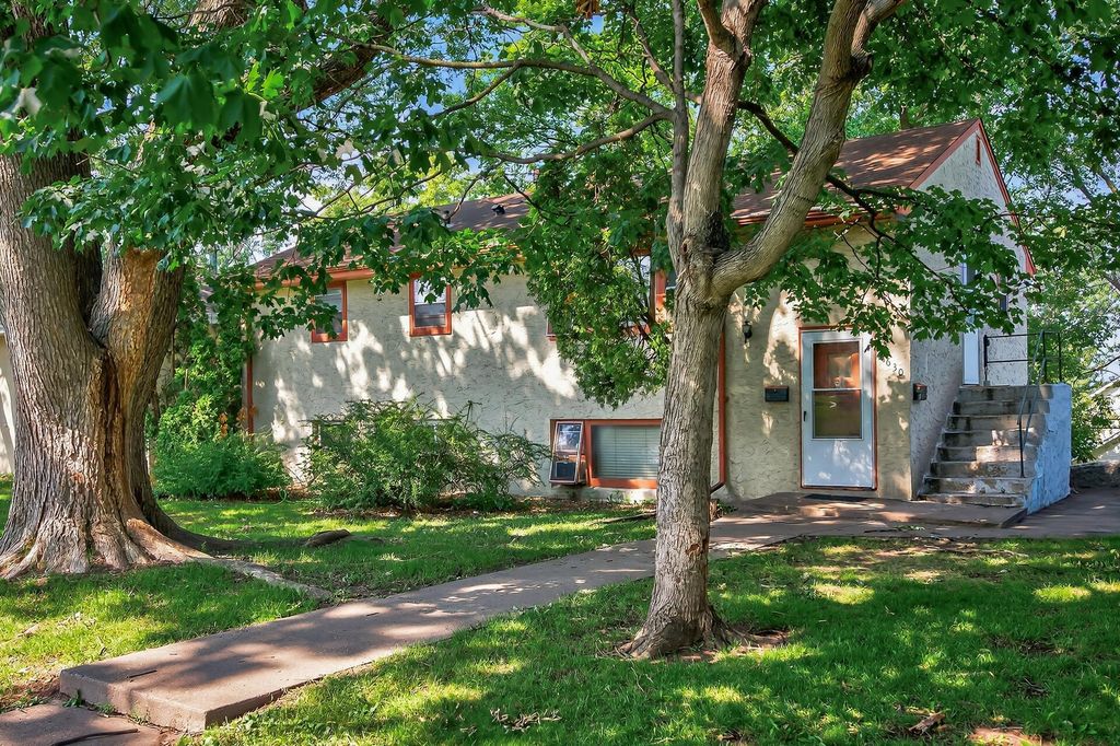 4630 Taylor Street NE, Columbia Heights, MN 55421