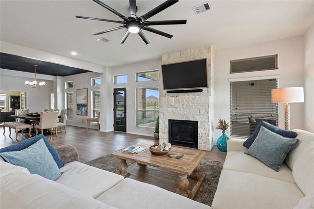 2210 Ninos Drive, League City, TX 77539