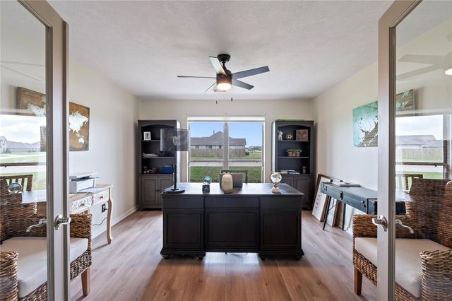 2210 Ninos Drive, League City, TX 77539