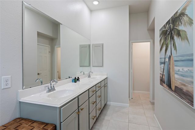 2210 Ninos Drive, League City, TX 77539