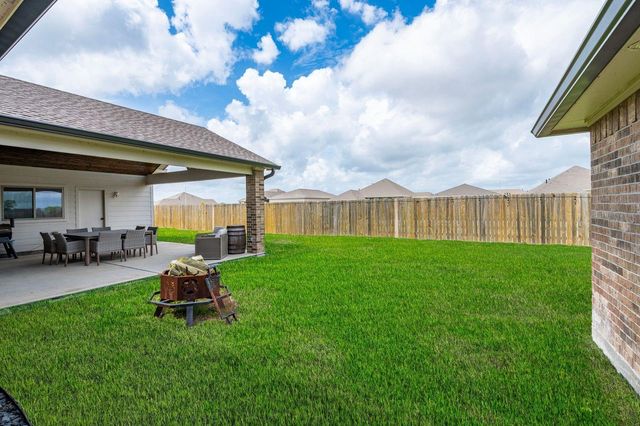 2210 Ninos Drive, League City, TX 77539