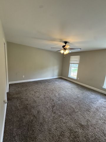 282 Wheel Rd, Shelbyville, TN 37160