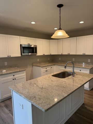 282 Wheel Rd, Shelbyville, TN 37160