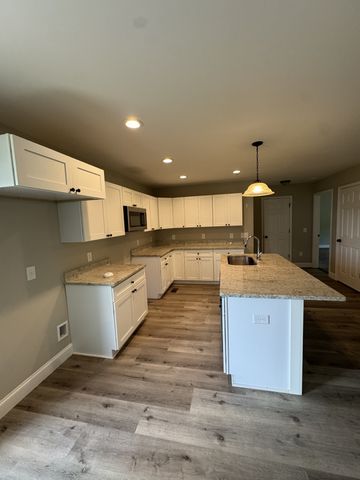 282 Wheel Rd, Shelbyville, TN 37160
