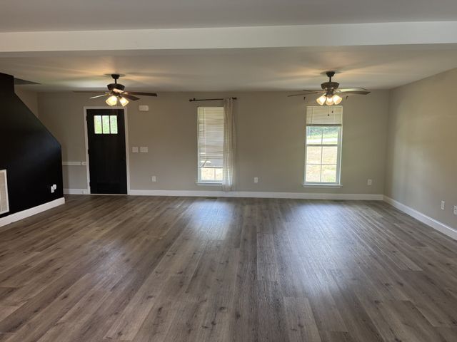 282 Wheel Rd, Shelbyville, TN 37160