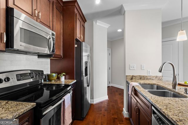 325 E Paces Ferry Road NE 703, Atlanta, GA 30305