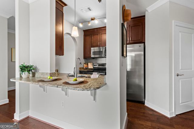325 E Paces Ferry Road NE 703, Atlanta, GA 30305