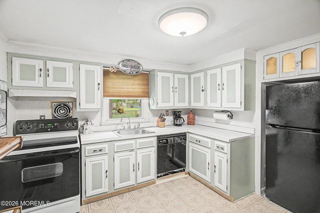 718 Barberry Drive, Brick, NJ 08723