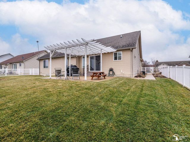 778 E Sweet Briar Lane, Monroe Twp, MI 48161