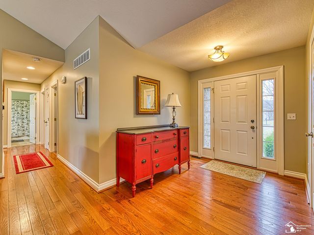 778 E Sweet Briar Lane, Monroe Twp, MI 48161