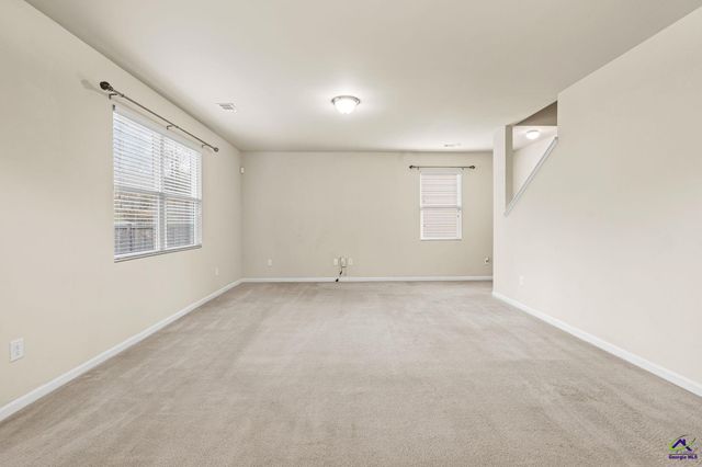 204 Flowing Meadows Drive, Kathleen, GA 31047