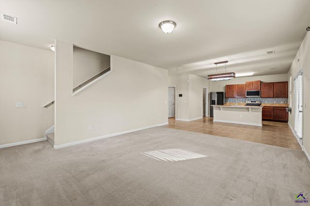 204 Flowing Meadows Drive, Kathleen, GA 31047