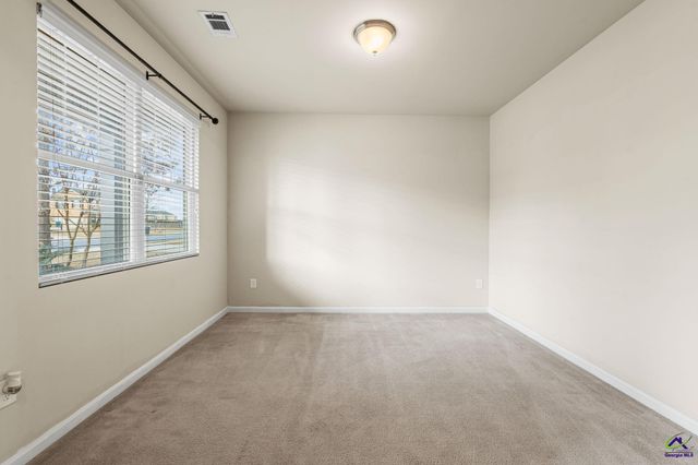 204 Flowing Meadows Drive, Kathleen, GA 31047