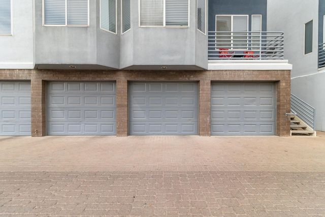 3633 N 3rd Avenue Unit 1004, Phoenix, AZ 85013