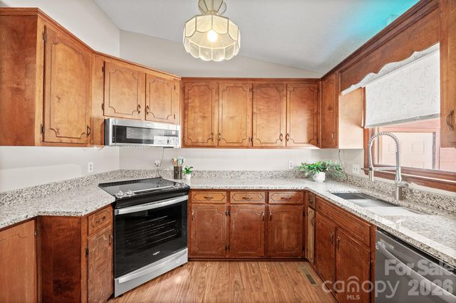 2114 Wilson Avenue, Charlotte, NC 28208