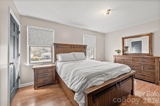 2114 Wilson Avenue, Charlotte, NC 28208