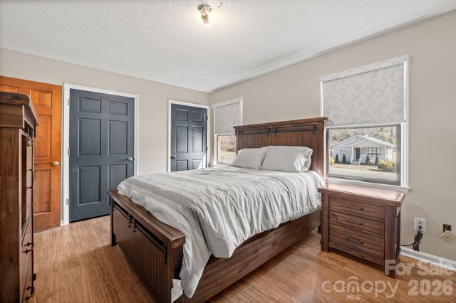 2114 Wilson Avenue, Charlotte, NC 28208