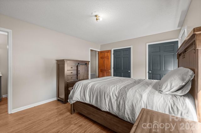 2114 Wilson Avenue, Charlotte, NC 28208