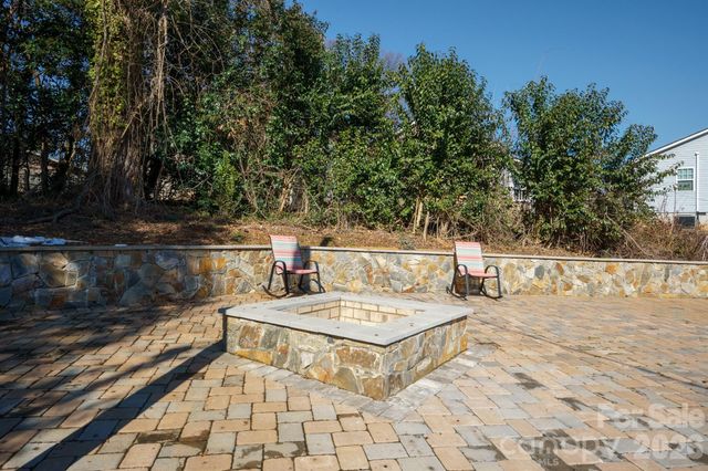 2114 Wilson Avenue, Charlotte, NC 28208