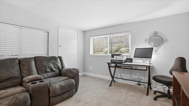 5701 Chipping Way, Citrus Heights, CA 95621