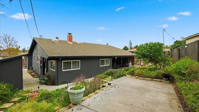 5701 Chipping Way, Citrus Heights, CA 95621