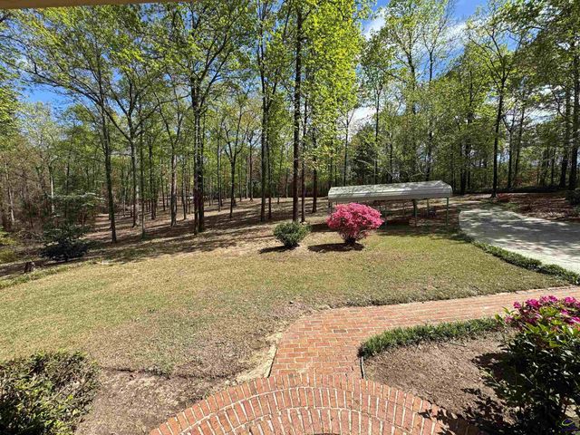 571 Barker Rd, Byron, GA 31008