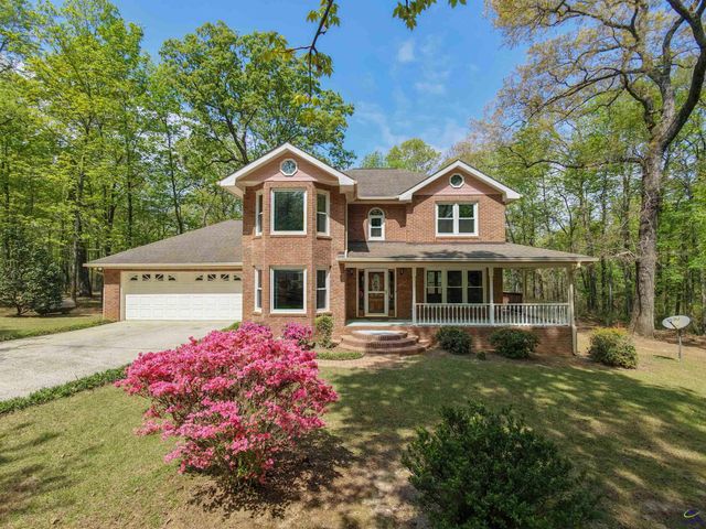 571 Barker Rd, Byron, GA 31008