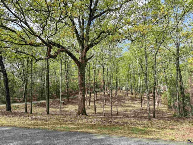 571 Barker Rd, Byron, GA 31008